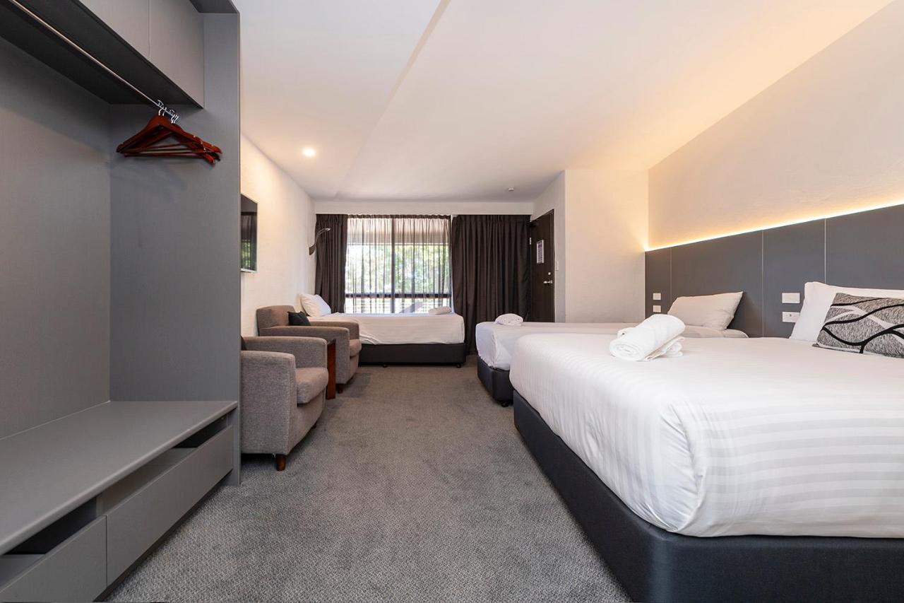Fern Bay Motel Kültér fotó