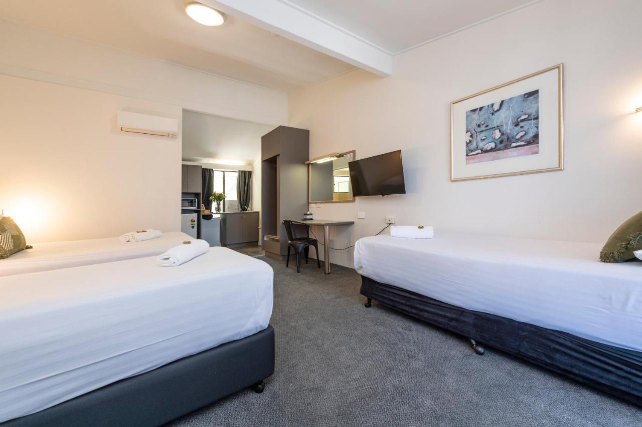 Fern Bay Motel Kültér fotó