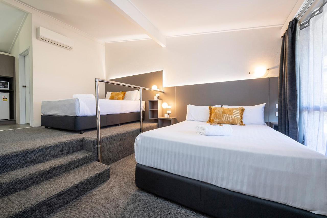Fern Bay Motel Kültér fotó