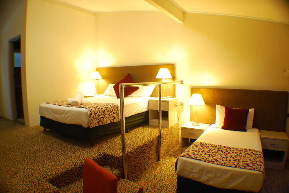 Fern Bay Motel Kültér fotó