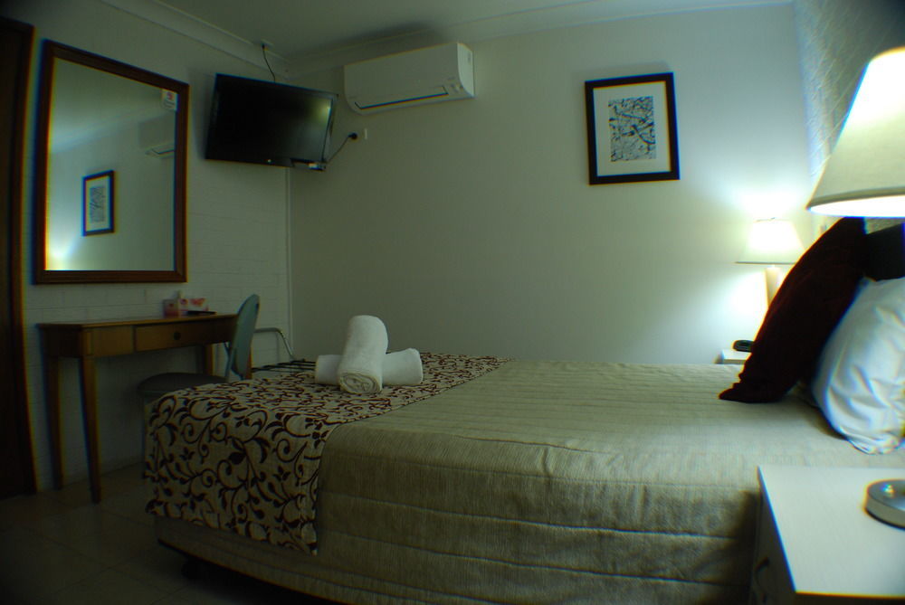 Fern Bay Motel Kültér fotó