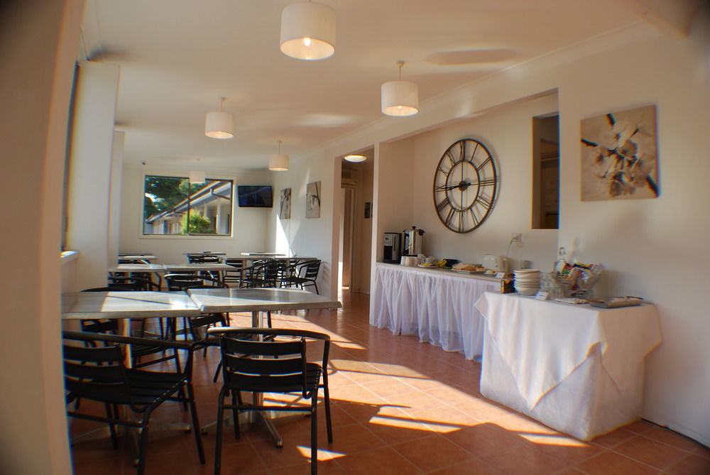 Fern Bay Motel Kültér fotó