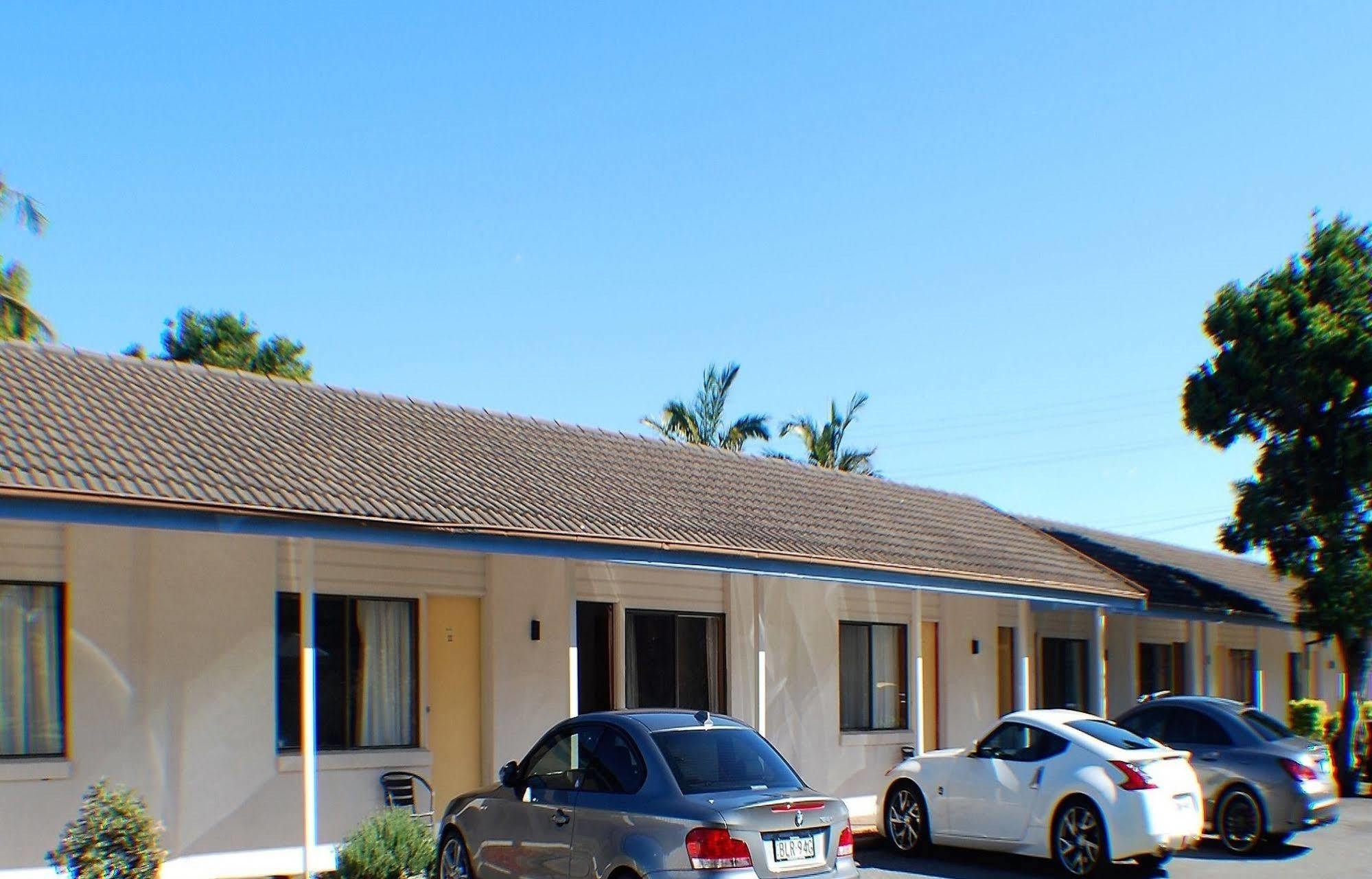 Fern Bay Motel Kültér fotó