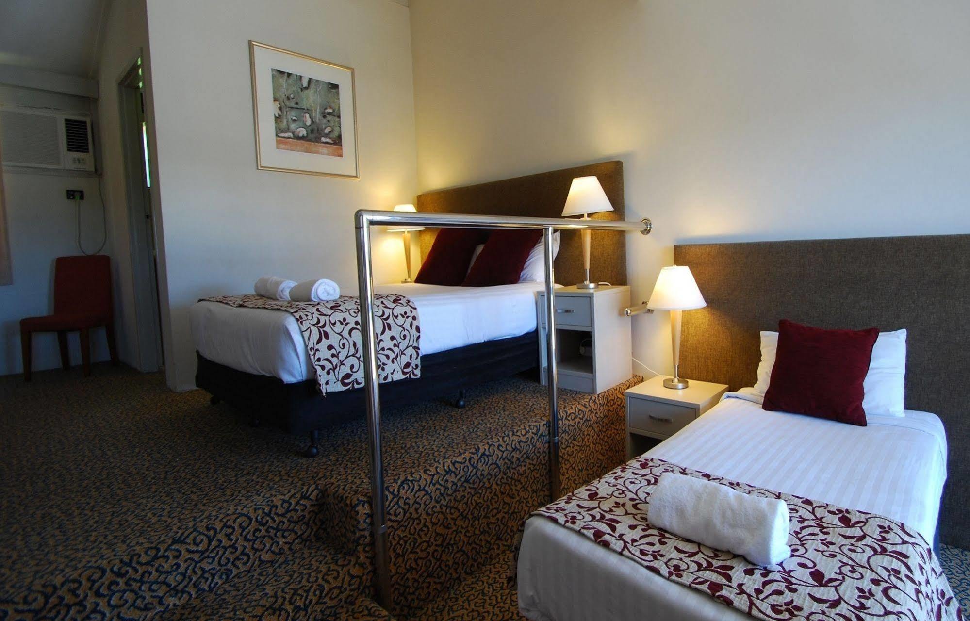 Fern Bay Motel Kültér fotó